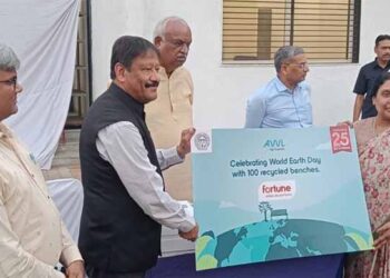 Adani Wilmar celebrates Earth Day by donating 100 recycled park benches to Ahmedabad civic body