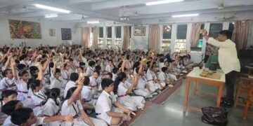 AmdaVadmA catches them young: CEE launches ‘Seed to Plant’ workshop under AMC’s 40 lakh trees campaign