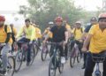 Union Sports Minister leads 750 participants in spl event with teachers at Fit India Sundays on Cycle in Delhi