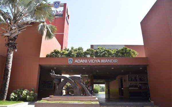 Diamond worker’s son makes AVMA proud, secures coveted seat in IIM-Rohtak