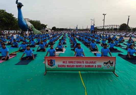 Over 1,000 Gujarat Directorate NCC cadets take part in International Yoga Day Celebrations