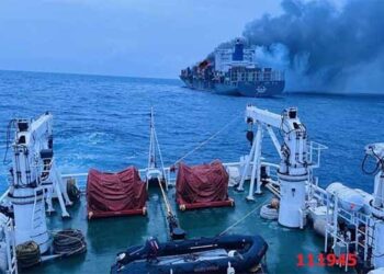 Valiant ICG intensifies operations as burning container vessel drifts off Kerala Coast