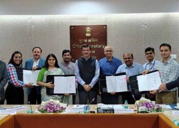 Centre, Gujarat govt join hands to bring high-speed internet to all villages under ABP