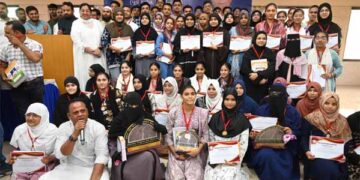 Amjad Khan Pathan’s education trust fetes top 100 meritorious students of Std 10, 12