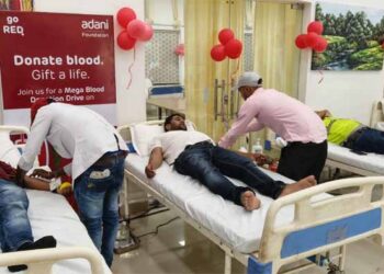 Adani Foundation honours Gautam Adani’s 63rd birthday with record-breaking blood donation drive