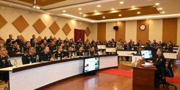 CDS delivers talk on Op Sindoor at Defence Services Staff College in Wellington