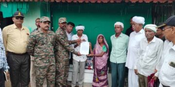 Indian Army pays tribute to Kargil hero at Mukamkanthariva village in Sabarkantha dist
