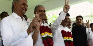 Ashokbhai Chaudhary, Gordhanbhai Dhameliya unanimously elected chairman and VC of Amul