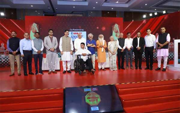 CM Bhupendra Patel lauds Gujarat’s Visionaries at ABP Asmita Sanman Puraskar 2025