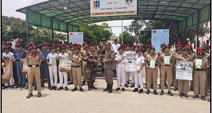 With pep talk, Army Recruitment Office motivates NCC cadets in Ahmedabad to join Indian Army