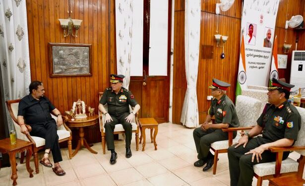 Chief of Indian Army Southern Command calls on Puducherry Lt Governor