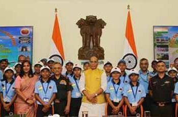 Rajnath Singh interacts with 30 students from tribal communities of Andaman & Nicobar Islands