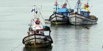 BSF, Indian Coast Guard jointly nab 15 Pakistani fishermen in Kori Creek area of Gujarat