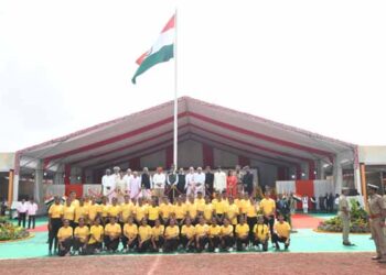 Gujarat celebrates state-level Independence Day with tribute to Op Sindoor Heroes in Porbandar