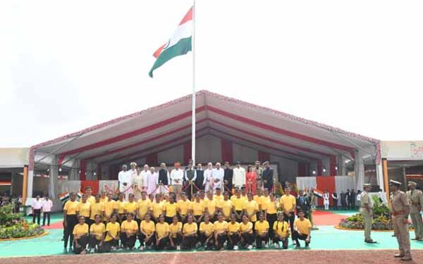Gujarat celebrates state-level Independence Day with tribute to Op Sindoor Heroes in Porbandar