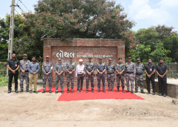 Chief of the Naval Staff visits National Maritime Heritage Complex at Lothal in Gujarat