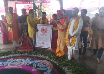 Dr. Mehul Mashkaria sets world record by performing Shashtipoorthi Mahayagna with 39 couples