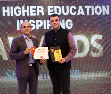 Navjeevan Express Food & Hospitality Editor Dr Kaviraj Khialani bags Education Hero Award for 2025