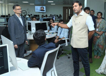 MIT-WPU Executive President Dr. Rahul V. Karad inaugurates iOS Development Centre