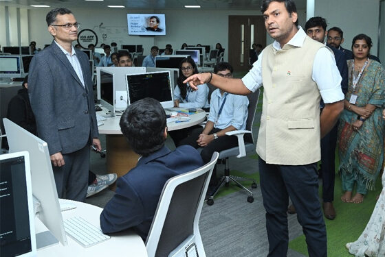 MIT-WPU Executive President Dr. Rahul V. Karad inaugurates iOS Development Centre