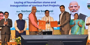 Shipping Minister Sarbananda Sonowal unveils Green Hydrogen Pilot Project at VOC Port in TN