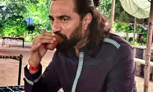 Hollywood meets Garba: Producer Jay Patel’s heart beats stronger in Vibrant Gujarat’s soulful Navratri