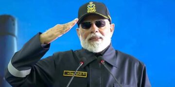 PM hails 3-Service Synergy in Op Sindoor, lauds INS Vikrant as Symbol of Self-Reliant India