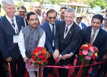 Powering India’s clean energy leadership: Joshi calls for 85% local content in wind sector