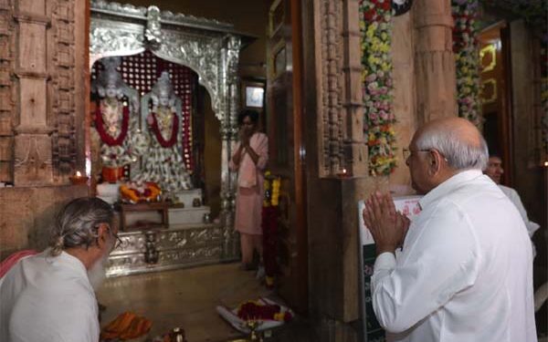 Leaders of Gujarat send warm festive greetings as Vikram Samvat begins