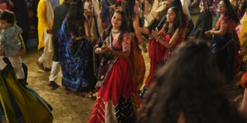Beats over showers with rhythm: Youthful spirit lights up HL College’s ‘Love Dandiya 2025’