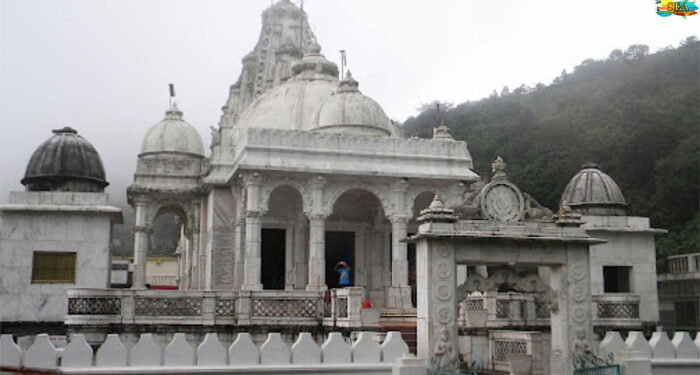 Historic first: Jain Sangh organises special 2×2 AC sleeper coach pilgrimage to Sammed Shikharji during Diwali