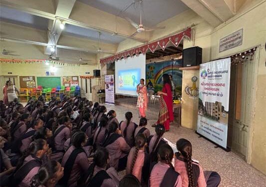 Bhavnagar schoolgirls get crucial awareness on PCOD through expert-led health session