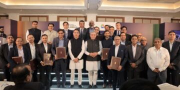 Advantage TN & Gujarat: ECMS 2.0 unlocks ₹7,172-cr investment boost in electronics