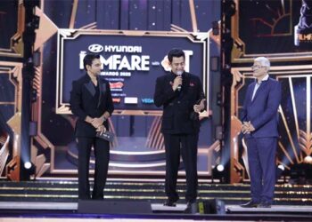 Pride of Gujarat meets glamour of Bollywood at the 70th Filmfare Awards in Ahmedabad
