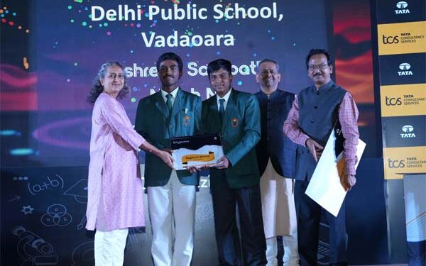 DPS Vadodara duo triumphs in TCS InQuizitive Ahmedabad, fueling young India’s tech dreams