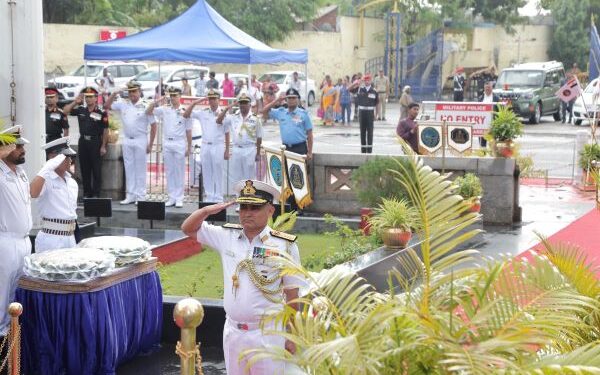 Saluting Valour: Navy Day tribute at Chennai’s Victory War Memorial