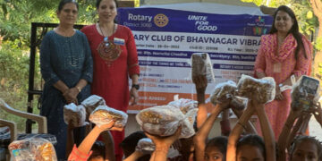 Slides, Swings and Smiles: Rotary Club of Bhavnagar Vibrant turns school into a ‘funtastic’ learning zone