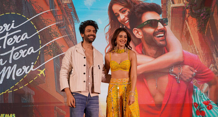 Ahmedabad falls in love with ‘Tu Meri Main Tera, Main Tera Tu Meri’ as Kartik Aaryan & Ananya Panday turn the city romantic