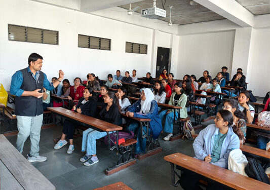 CC Sheth College ignites entrepreneurial thinking on National Youth Day