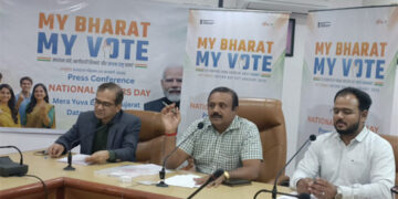 ‘My India, My Vote’: From Rashtrapati Bhavan to Ahmedabad Collectorate, citizens take centre stage on National Voters’ Day
