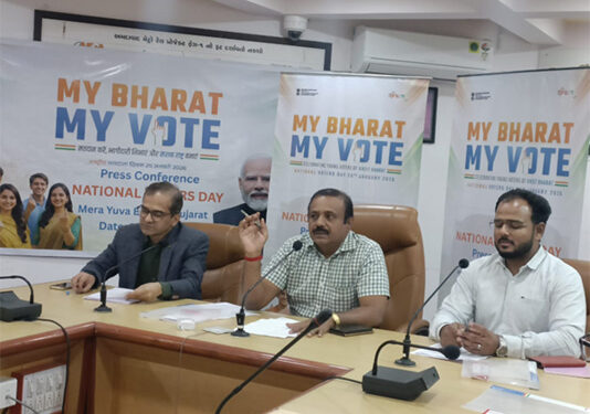 ‘My India, My Vote’: From Rashtrapati Bhavan to Ahmedabad Collectorate, citizens take centre stage on National Voters’ Day
