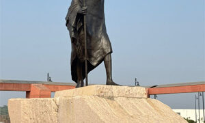 Walking with the Mahatma on path of righteousness: Dandi revisited, ideals rekindled, India reimagined