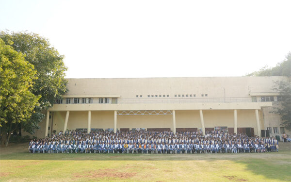 ‘You will figure it out by making mistakes’: Prof. Bhaskar Ramamurthi’s life lesson to graduates at 20th DAU Convocation
