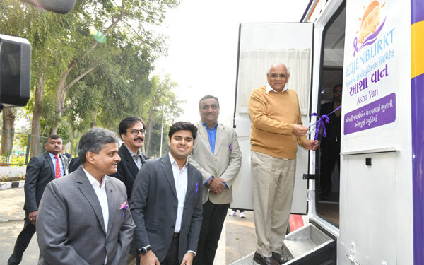 Cancer Care on Wheels: Gujarat Gets India’s First Mobile Van Screening 10 Cancer Types