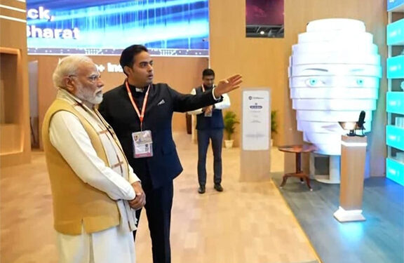 PM Modi at Jio AI Pavilion: India’s AI Future Takes Centre Stage with ‘AI for All’ Vision