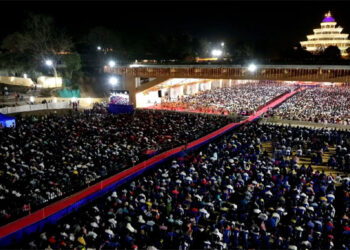 ‘Shiva shines within you’: Gurudev Sri Sri Ravi Shankar awakens millions at Maha Shivaratri Global Meditation