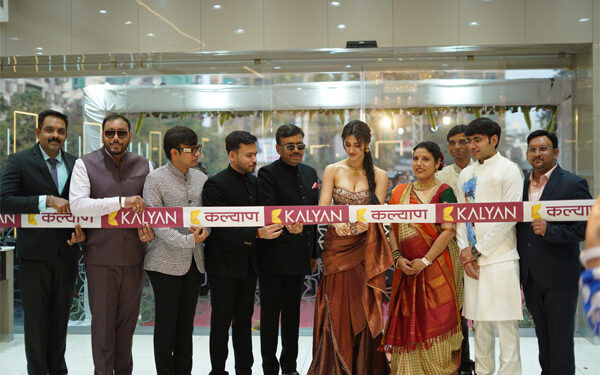 Disha Patani adds star sparkle as Kalyan Jewellers unveils Grand Vandemataram Showroom, 5th in Ahmedabad