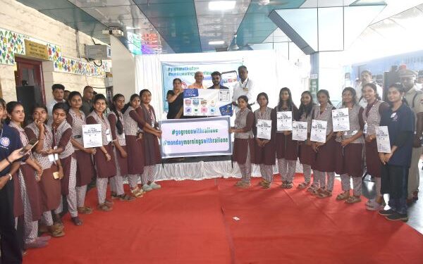 Thiruvananthapuram Goes Green: RailOne App Drive Gains Momentum at Central Station