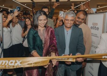 Lights. camera. fashion! Max turns Chennai into a runway spectacle