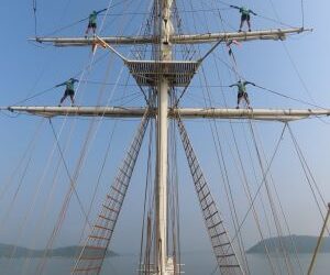 INS Tarangini drops anchor in Trincomalee, strengthening India–Sri Lanka maritime camaraderie